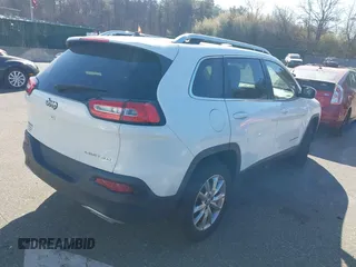 2015 Jeep Cherokee Limited with VIN 1C4PJMDS7FW688762, listed as a IAAI auction lot 41709877 with 154,499 mi miles. Bid and sale history available at carsss.com. Image 4.
