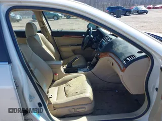 2006 Acura TSX Navi with VIN JH4CL96976C027247, listed as a IAAI auction lot 41755330 with 292,515 mi miles. Bid and sale history available at carsss.com. Image 5.