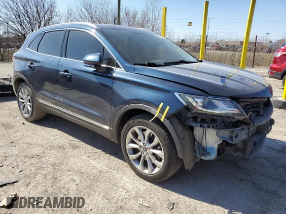 2017 Lincoln MKC Select with VIN 5LMCJ2D99HUL00633, listed as a Copart auction lot 48498295 with 122,621 mi miles and Non repairable. Bid and sale history available at DreamBid. Image 4.