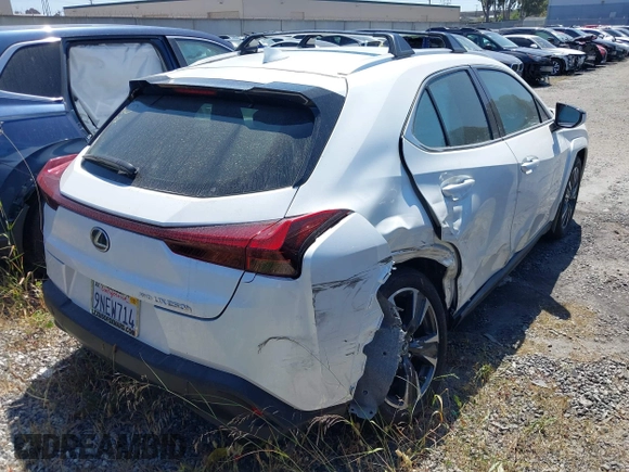 2024 Lexus UX 250h Premium with VIN JTHP9JBH3R2077751, listed as a IAAI auction lot 41943549 with 3,497 mi miles and . Bid and sale history available at DreamBid. Image 4.