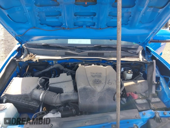 2021 Toyota Tacoma SR z VIN 3TYCZ5AN7MT008274, wystawiony jako IAAI lot #42091508 z przebiegiem 59 371 mil mil oraz . Historia ofert i sprzedaży dostępna na DreamBid. Obrazek 10.