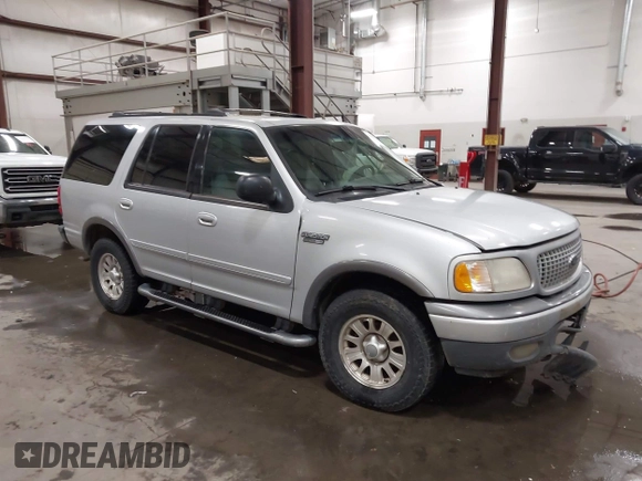 2000 Ford Expedition Special Service z VIN 1FMFU16L2YLC02530, wystawiony jako IAAI lot #42238010 z przebiegiem Nie podano mil oraz . Historia ofert i sprzedaży dostępna na DreamBid. Obrazek 1.