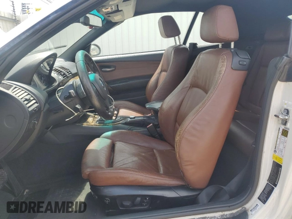 2008 BMW 1 Series 135i with VIN WBAUN93588VF54691, listed as a Copart auction lot 60436025 with 102,269 mi miles and Clean title. Bid and sale history available at DreamBid. Image 7.