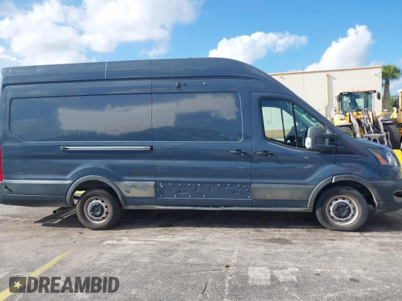 2021 Ford Transit Cargo with VIN 1FTBR3X89MKA54791, listed as a IAAI auction lot 42515449 with 57,847 mi miles and . Bid and sale history available at DreamBid. Image 13.