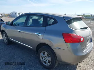 2013 Nissan Rogue S with VIN JN8AS5MT8DW533656, listed as a IAAI auction lot 42018198 with 134,302 mi miles. Bid and sale history available at carsss.com. Image 3.