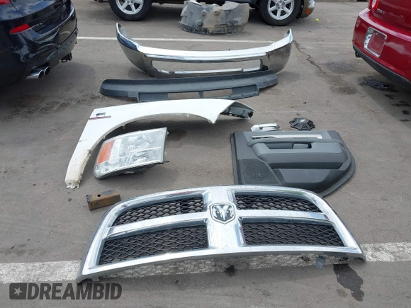 2017 Ram 2500 SLT with VIN 3C6UR5DL8HG551588, listed as a IAAI auction lot 42216223 with 125,891 mi miles and . Bid and sale history available at DreamBid. Image 12.