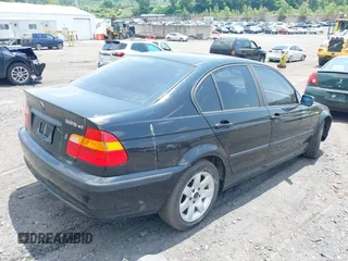 2003 BMW 3 Series 325xi with VIN WBAEU33443PM57039, listed as a IAAI auction lot 42649846 with 187,212 mi miles and . Bid and sale history available at DreamBid. Image 4.
