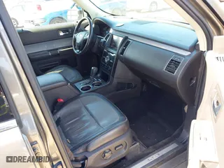 2014 Ford Flex Limited with VIN 2FMGK5D85EBD00687, listed as a IAAI auction lot 41715925 with 211,280 mi miles. Bid and sale history available at carsss.com. Image 5.