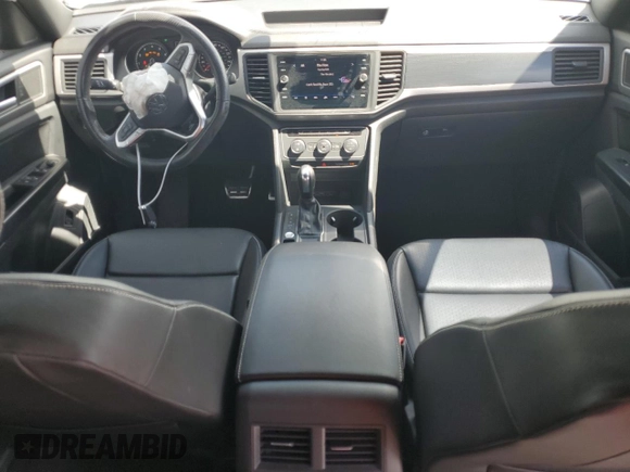 2020 Volkswagen Atlas SE z VIN 1V25E2CA9LC217670, wystawiony jako Copart lot #61438655 z przebiegiem 55 391 mil mil oraz Nie do naprawy • Non repairable. Historia ofert i sprzedaży dostępna na DreamBid. Obrazek 8.