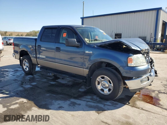 2004 Ford F-150 XLT with VIN 1FTRW14W44KB45367, listed as a Copart auction lot 45514565 with 140,952 mi miles and Salvage Title. Bid and sale history available at carsss.com. Image 4.