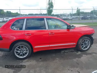 2006 Porsche Cayenne S z VIN WP1AB29P06LA69268, wystawiony jako IAAI lot #42279405 z przebiegiem Nie podano mil oraz . Historia ofert i sprzedaży dostępna na DreamBid. Obrazek 14.