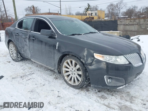 2012 Lincoln MKS with VIN 1LNHL9ER8CG806939, listed as a IAAI auction lot 41417607 with 147,808 mi miles. Bid and sale history available at carsss.com. Image 1.