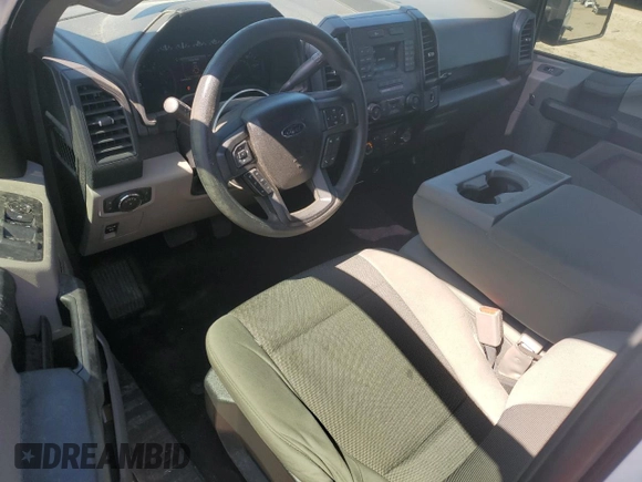 2015 Ford F-150 XL z VIN 1FTEX1C84FFD10974, wystawiony jako Copart lot #55655315 z przebiegiem 104 256 mil mil oraz Szkoda całkowita • Salvage title. Historia ofert i sprzedaży dostępna na DreamBid. Obrazek 8.