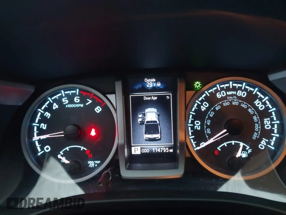 2017 Toyota Tacoma SR5 with VIN 3TMAZ5CN5HM043482, listed as a IAAI auction lot 41613811 with 114,795 mi miles and . Bid and sale history available at carsss.com. Image 7.