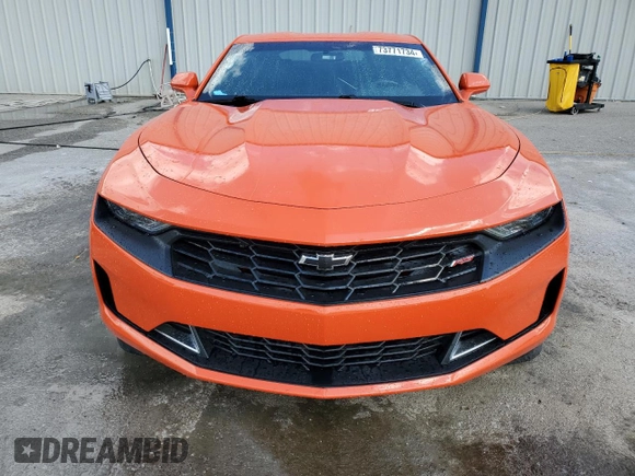 2019 Chevrolet Camaro 2LT with VIN 1G1FD1RX5K0111823, listed as a Copart auction lot 73771734 with 43,840 mi miles and Salvage Title. Bid and sale history available at carsss.com. Image 5.