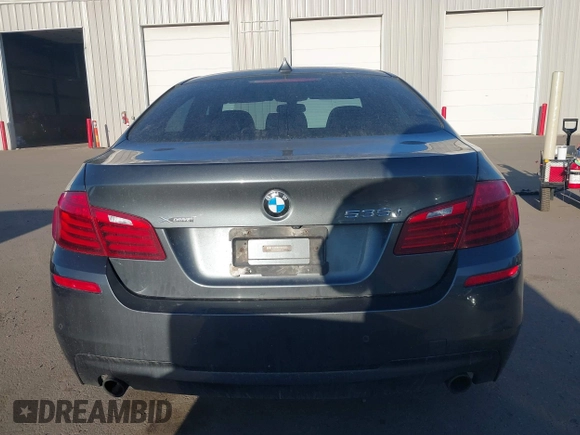 2015 BMW 5 Series 535i xDrive with VIN WBA5B3C58FD547704, listed as a IAAI auction lot 41764129 with 152,649 mi miles. Bid and sale history available at carsss.com. Image 17.