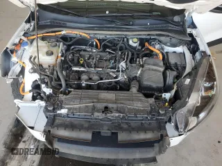 2020 Ford Escape SE Sport Hybrid z VIN 1FMCU9BZ5LUC14427, wystawiony jako Copart lot #57752255 z przebiegiem 8 683 mil mil oraz Szkoda całkowita • Salvage title. Historia ofert i sprzedaży dostępna na DreamBid. Obrazek 11.