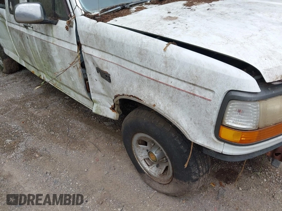 1992 Ford F-150 with VIN 1FTEX15Y2NKB09237, listed as a IAAI auction lot 42654726 with 260,150 mi miles and . Bid and sale history available at DreamBid. Image 13.