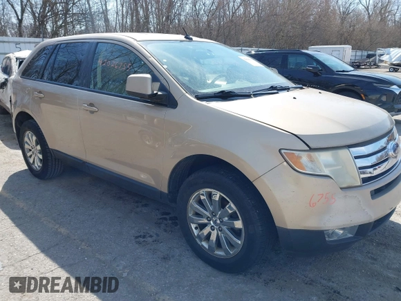 2007 Ford Edge SEL PLUS with VIN 2FMDK39C67BB34445, listed as a IAAI auction lot 42026755 with 154,121 mi miles. Bid and sale history available at carsss.com. Image 1.