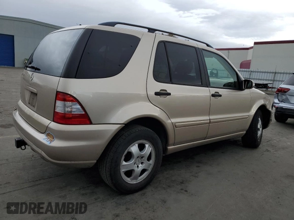 2002 Mercedes-Benz M-Class with VIN 4JGAB54E32A363452, listed as a Copart auction lot 81743994 with 147,376 mi miles and Salvage Title. Bid and sale history available at carsss.com. Image 3.