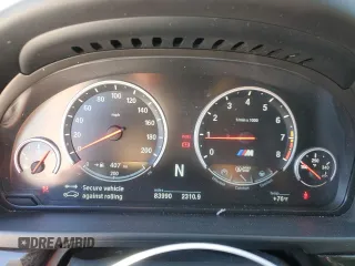 2014 BMW M5 with VIN WBSFV9C52ED097797, listed as a Copart auction lot 81085504 with 83,990 mi miles and Salvage Title. Bid and sale history available at carsss.com. Image 9.
