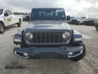 2024 Jeep Gladiator Sport S with VIN 1C6HJTAG8RL128891, listed as a Copart auction lot 44198995 with 1,189 mi miles and Salvage title. Bid and sale history available at DreamBid. Image 5.