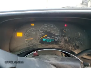 2000 Chevrolet Silverado 1500 with VIN 1GCEC19V8YZ218177, listed as a Copart auction lot 88020145 with 170,495 mi miles and Salvage Title. Bid and sale history available at carsss.com. Image 9.