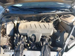 2007 Pontiac Grand Prix with VIN 2G2WP552071153266, listed as a IAAI auction lot 41986172 with 227,909 mi miles. Bid and sale history available at carsss.com. Image 10.
