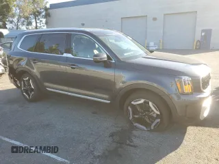 2024 Kia Telluride EX with VIN 5XYP34GC5RG475017, listed as a Copart auction lot 46748665 with 9,087 mi miles and Salvage Title. Bid and sale history available at DreamBid. Image 4.