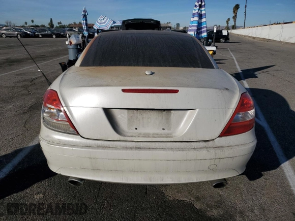 2007 Mercedes-Benz SLK-Class 3.0L with VIN WDBWK54F67F152564, listed as a Copart auction lot 41885365 with 136,566 mi miles and Salvage Title. Bid and sale history available at carsss.com. Image 6.