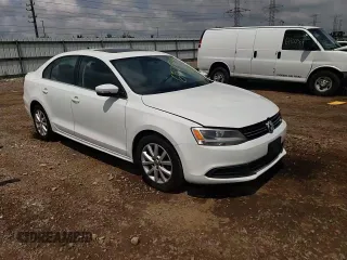 2014 Volkswagen Jetta Sedan SE w/Connectivity with VIN 3VWD07AJ0EM441517, listed as a Copart auction lot 65257454 with 132,987 mi miles and Salvage Title. Bid and sale history available at carsss.com. Image 10.