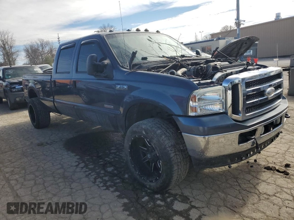 2006 Ford F-250 XL z VIN 1FTSW21P96EC26287, wystawiony jako Copart lot #47420085 z przebiegiem 150 095 mil mil oraz Szkoda całkowita • Salvage title. Historia ofert i sprzedaży dostępna na DreamBid. Obrazek 4.