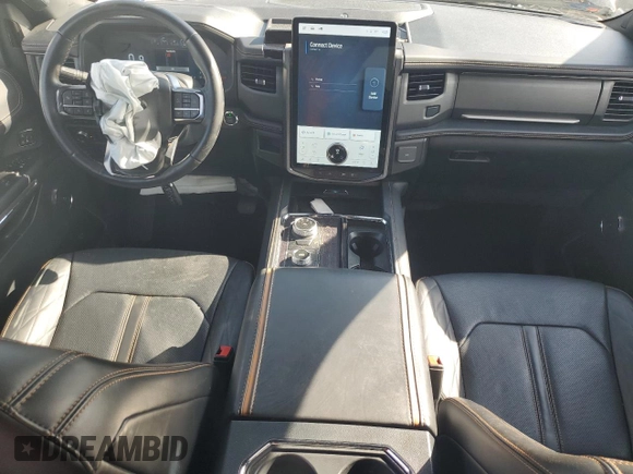 2022 Ford Expedition Platinum with VIN 1FMJU1MT4NEA39649, listed as a Copart auction lot 52614555 with 44,544 mi miles and Salvage title. Bid and sale history available at DreamBid. Image 8.
