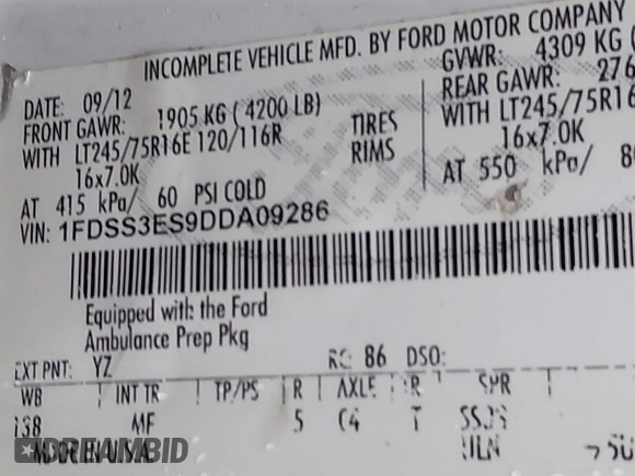 2013 Ford E-Series Commercial z VIN 1FDSS3ES9DDA09286, wystawiony jako IAAI lot #41563966 z przebiegiem 336 040 mil mil oraz . Historia ofert i sprzedaży dostępna na DreamBid. Obrazek 9.