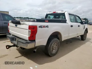 2020 Ford F-250 XL z VIN 1FT7W2B6XLED98240, wystawiony jako Copart lot #60680815 z przebiegiem 129 824 mil mil oraz Czysty tytuł • Clean title. Historia ofert i sprzedaży dostępna na DreamBid. Obrazek 3.