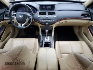 2012 Honda Crosstour EX-L z VIN 5J6TF2H5XCL003184, wystawiony jako Copart lot #56227625 z przebiegiem 206 055 mil mil oraz Szkoda całkowita • Salvage title. Historia ofert i sprzedaży dostępna na DreamBid. Obrazek 8.