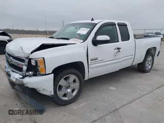 2010 Chevrolet Silverado 1500 LT with VIN 1GCSCSE00AZ293058, listed as a IAAI auction lot 41464133 with 164,865 mi miles and . Bid and sale history available at DreamBid. Image 17.
