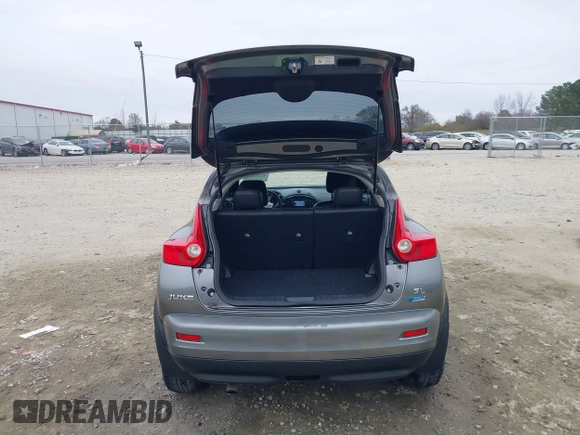 2013 Nissan Juke S with VIN JN8AF5MR9DT213627, listed as a IAAI auction lot 41132886 with 111,453 mi miles. Bid and sale history available at carsss.com. Image 18.