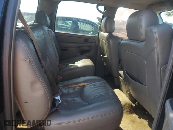 2005 GMC Yukon XL SLT with VIN 1GKFK16Z95J128632, listed as a Copart auction lot 45731985 with Not Provided miles and Salvage Title. Bid and sale history available at carsss.com. Image 11.