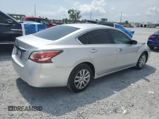 2015 Nissan Altima 2.5 z VIN 1N4AL3AP1FN341577, wystawiony jako Copart lot #56374785 z przebiegiem 162 255 mil mil oraz Szkoda całkowita • Salvage title. Historia ofert i sprzedaży dostępna na DreamBid. Obrazek 3.