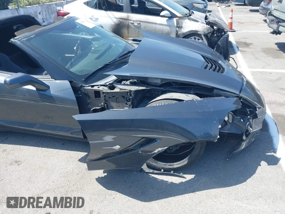 2014 Chevrolet Corvette 2LT with VIN 1G1YD2D75E5120437, listed as a IAAI auction lot 42588343 with Not provided miles and . Bid and sale history available at DreamBid. Image 6.