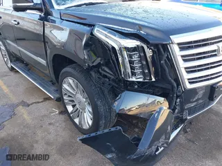 2017 Cadillac Escalade Platinum with VIN 1GYS4DKJ7HR349250, listed as a IAAI auction lot 41741978 with 109,277 mi miles. Bid and sale history available at carsss.com. Image 6.