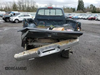 1998 Toyota Tacoma with VIN 4TAWN72N2WZ010087, listed as a Copart auction lot 47650315 with 317,285 mi miles and Salvage Title. Bid and sale history available at DreamBid. Image 6.