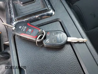 2014 Ford Mustang V6 с VIN 1ZVBP8EM6E5293246, выставлен на аукционе IAAI как лот 42518682 с пробегом 137 578 миль миль и . История ставок и продаж доступна на DreamBid. Изображение 11.
