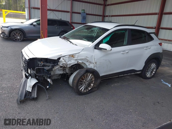 2020 Hyundai Kona SEL with VIN KM8K2CAA1LU463785, listed as a IAAI auction lot 40055542 with 58,258 mi miles. Bid and sale history available at carsss.com. Image 18.