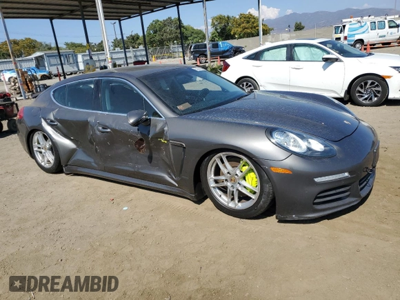 2014 Porsche Panamera S E-Hybrid z VIN WP0AD2A78EL044818, wystawiony jako Copart lot #65864484 z przebiegiem 141 423 mil mil oraz Szkoda całkowita • Salvage title. Historia ofert i sprzedaży dostępna na DreamBid. Obrazek 4.