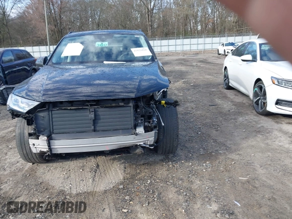 2020 Audi Q7 Premium Plus с VIN WA1LJAF74LD010610, выставлен на аукционе IAAI как лот 41830828 с пробегом 50 801 миль миль и . История ставок и продаж доступна на DreamBid. Изображение 13.