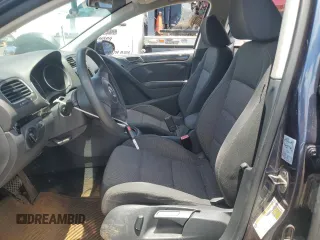 2013 Volkswagen Golf w/Conv z VIN WVWDB7AJ7DW044110, wystawiony jako Copart lot #55535945 z przebiegiem 117 387 mil mil oraz Szkoda całkowita • Salvage title. Historia ofert i sprzedaży dostępna na DreamBid. Obrazek 7.