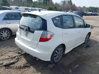 2013 Honda Fit Sport with VIN JHMGE8H5XDC004168, listed as a IAAI auction lot 42041306 with 107,459 mi miles. Bid and sale history available at carsss.com. Image 4.