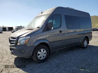 2014 Mercedes-Benz Sprinter Passenger with VIN WDZPE7CC8E5834266, listed as a Copart auction lot 47322465 with 125,433 mi miles and Salvage Title. Bid and sale history available at carsss.com. Image 1.